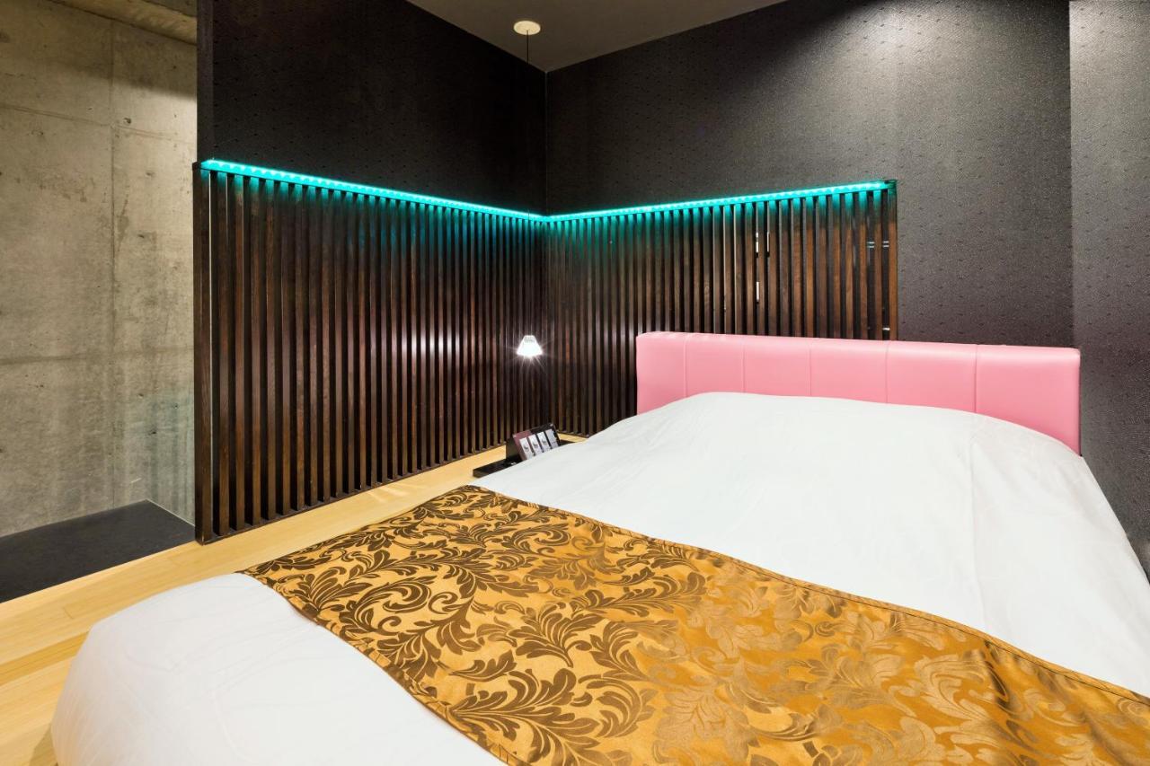 Hotel The Hotel Shinjuku (Adults Only) Tokyo Ngoại thất bức ảnh