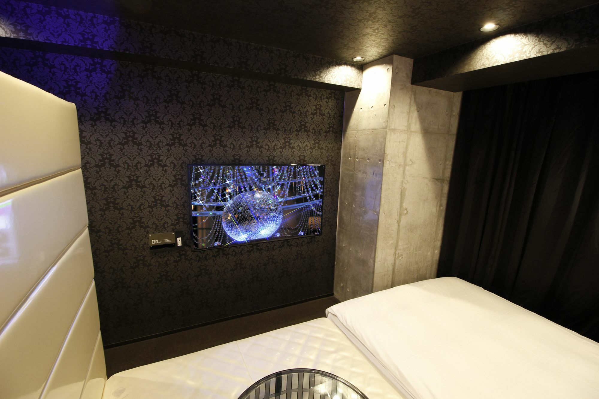 Hotel The Hotel Shinjuku (Adults Only) Tokyo Ngoại thất bức ảnh