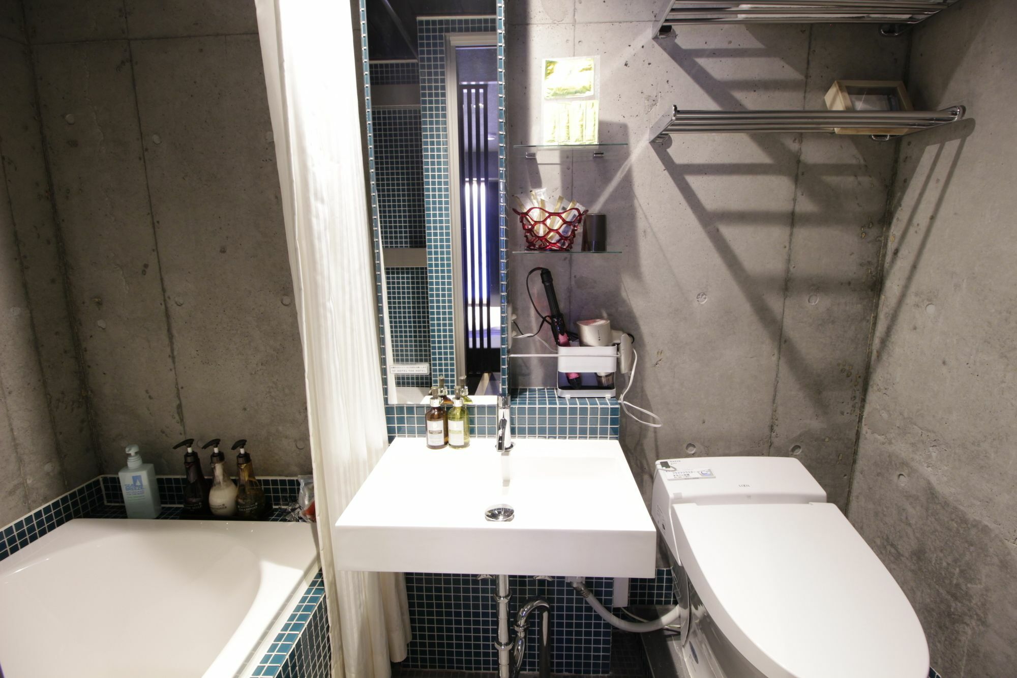 Hotel The Hotel Shinjuku (Adults Only) Tokyo Ngoại thất bức ảnh