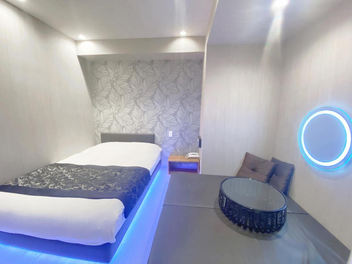Hotel The Hotel Shinjuku (Adults Only) Tokyo Ngoại thất bức ảnh